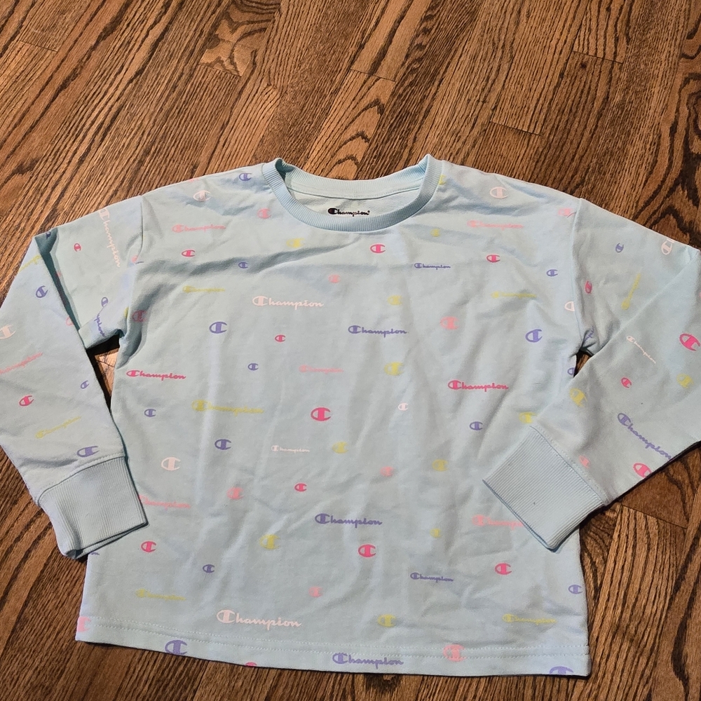 Girl's Champion Athletic Long Sleeve Medium
